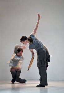 Foto da coreografia <i>The Perfect Human</i> foto de Shechter