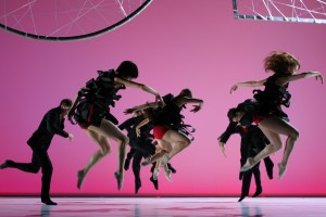 <i>Temporada de Dança 2009</i> apresenta <i>Ballet National de Marseille</i>