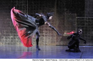 <i>Ballet Preljocaj</i> dança <i>Blanche Neige</i>