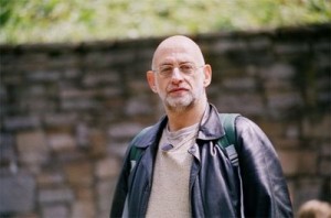 Alberto Guzik, diretor-pedagógico da <i>SP Escola de Teatro</i>