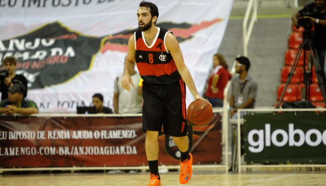 http://ig-wp-colunistas.s3.amazonaws.com/basquete/wp-content/uploads/2013/11/Benite.jpg