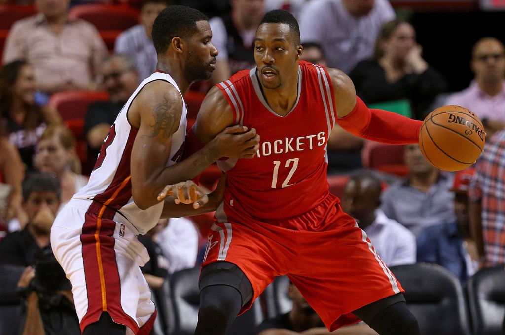 Dwight Howard: máquina de duplo-duplo (Foto: Getty Images)