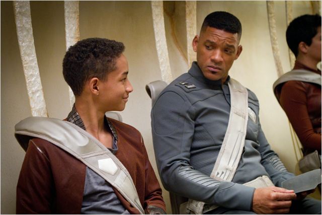 "Depois da terra": Smith pagou mico com o filme