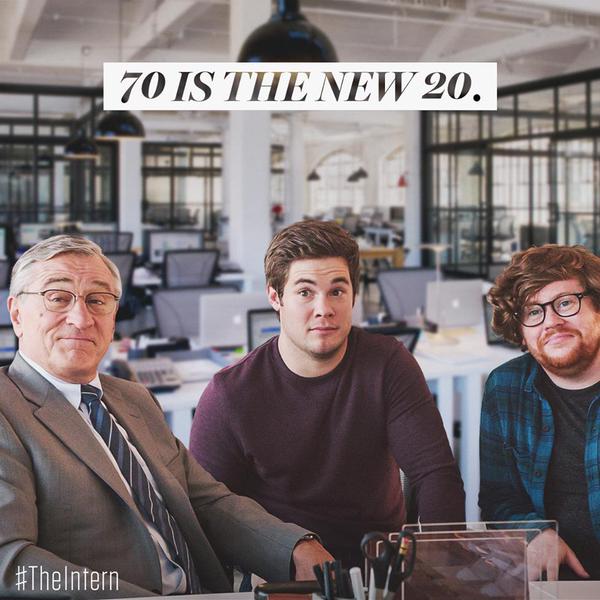 Uma das imagens promocionais do filme, que no original se chama "The intern", postadas no Twitter: trabalho intenso de divulgação nas redes sociais
