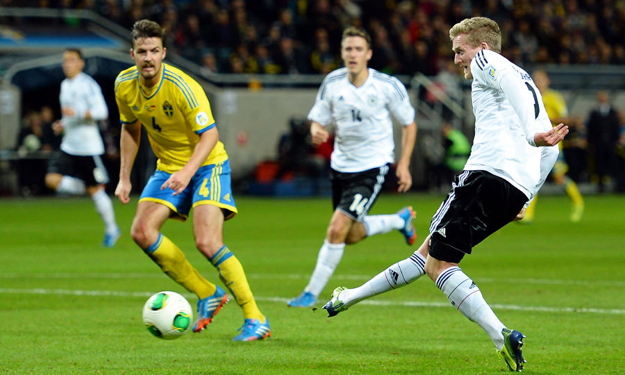 Schürrle fez três gols contra a Suécia