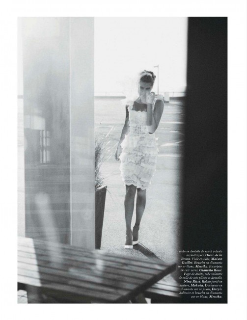 Isabeli Fontana feat. Vogue Paris de abril by Peter Lindbergh