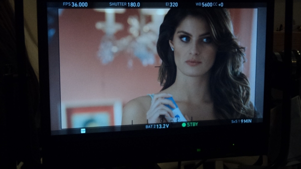 Isabeli Fontana feat. Monange