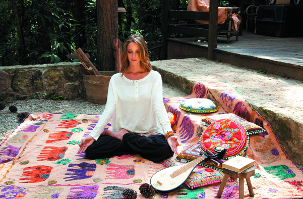 Nathalie Edenburg feat. Yogini by Marcos Rosa