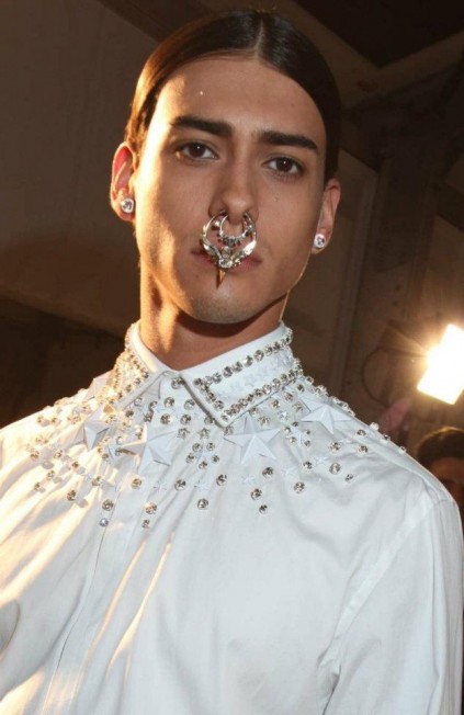 Rodrigo Braga feat. Givenchy