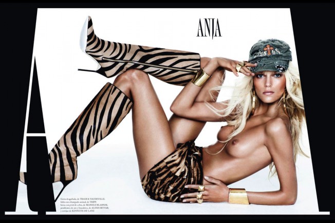 Anja Rubik feat. Vogue Espanha Dezembro 2012 by Mario Testino