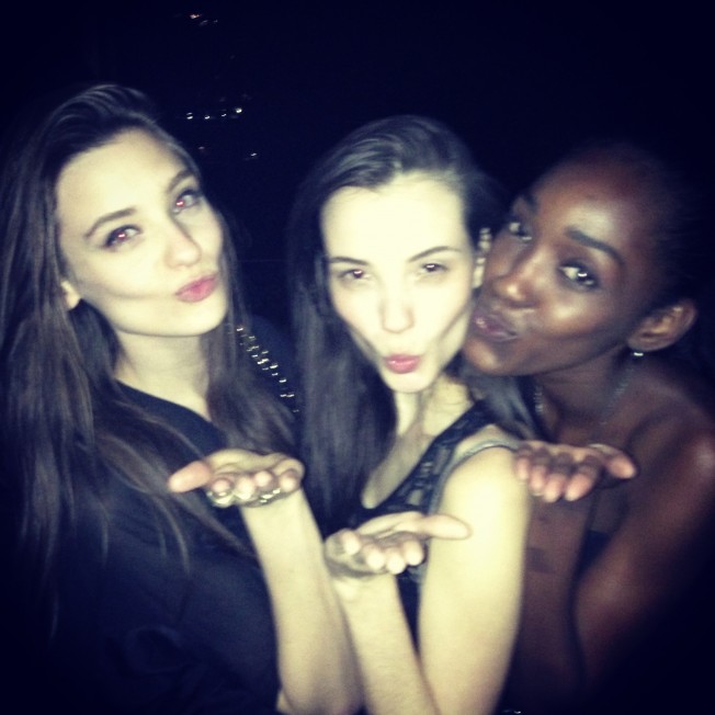Carol Thaler, Mariane Fassarella e Carolla