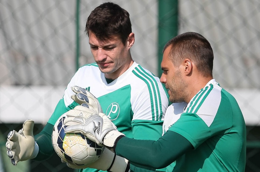 'Nossos goleiros são horrorosos. um pior que outro', diz vice - presidente do Palmeiras