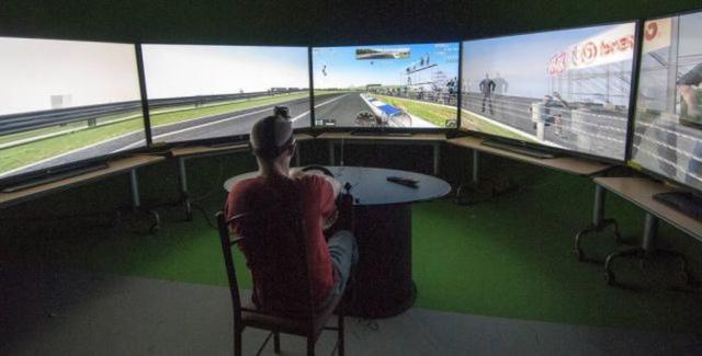 this_is_by_far_a_gamers_dream_come_true_25