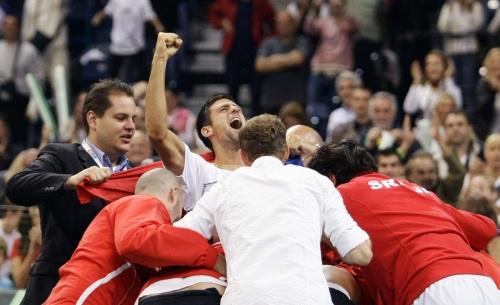 davis servia