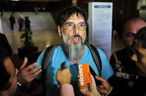 O cantor Lobão em manifestação na Câmara dos Deputados. (Foto: Agência Câmara)