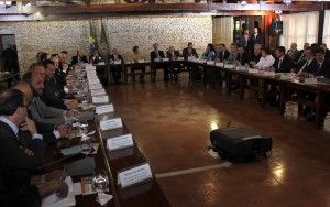 Dilma comanda a primeira reunião ministerial do novo governo (Foto: Alan Sampaio/iG Brasília)