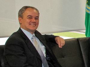 Assessor pessoal da presidente Dilma Rousseff, Giles Azevedo costurou apoio de peemedebistas rebeldes